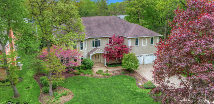 1615 Forest Drive