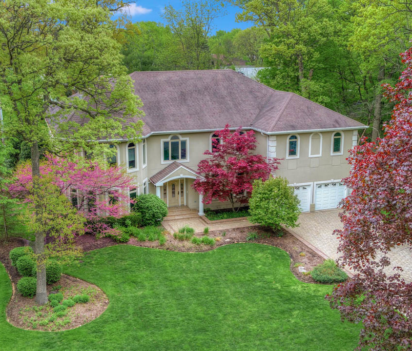 1615 Forest Drive