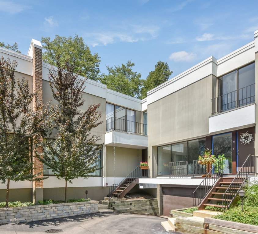 1100 Pine Street UNIT G, Glenview, IL 60025