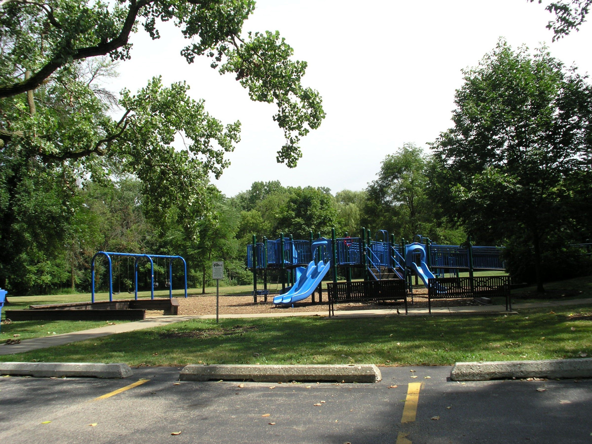 20-Park-722-carriage-hill-drive-glenview-home-for-sale