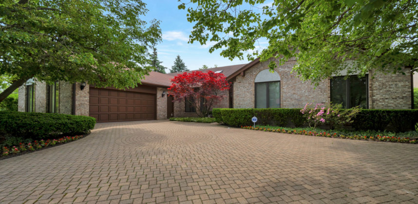 2803 Woodmere Drive, Northbrook, IL 60062