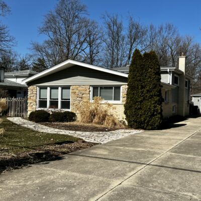 136 Glenview Rd, Glenview, IL 60025