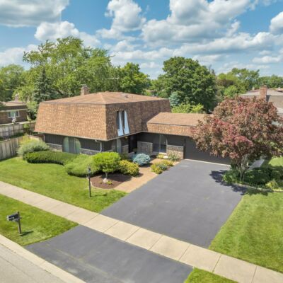 2380 Brian Drive, Northbrook, IL 60062